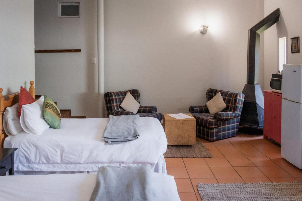 Park Living Guesthouse Bloemfontein Bagian luar foto